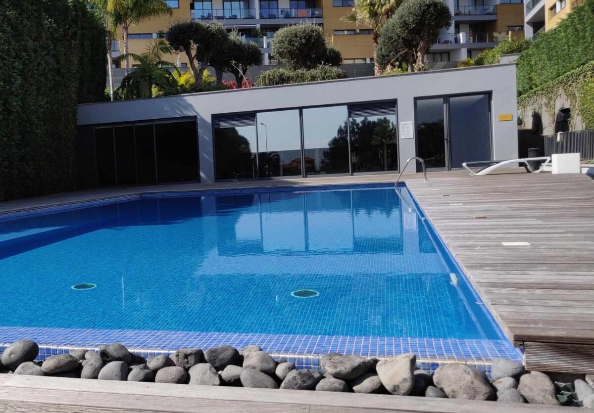 Condominio Zen Pearl-Luxury Com Piscina Funchal  Ngoại thất bức ảnh