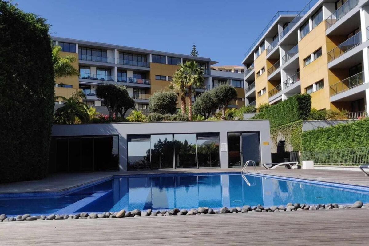 Condominio Zen Pearl-Luxury Com Piscina Funchal  Ngoại thất bức ảnh